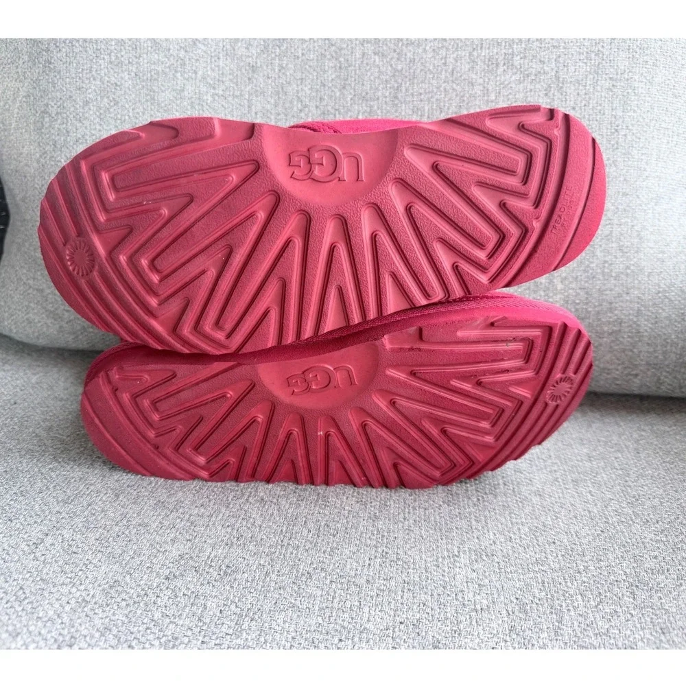 UGG neumel lace